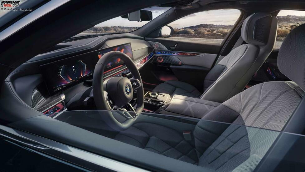 2022 BMW M760e xDrive