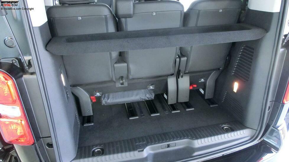 Fiat E-Ulysse M: Kleiner Kofferraum bei siebensitziger Bestuhlung