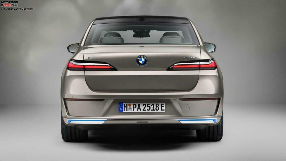 2022 BMW i7