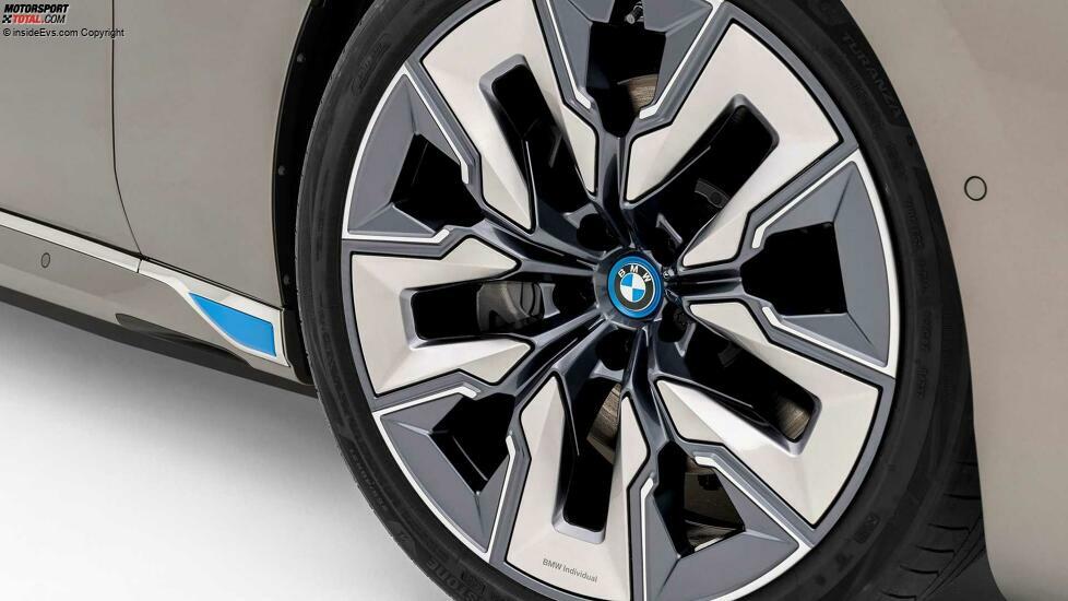 2022 BMW i7