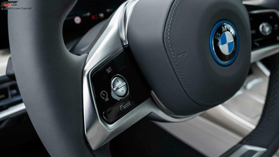 2022 BMW i7