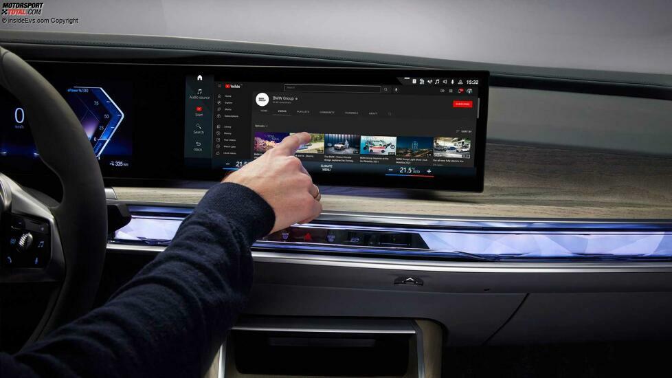 2022 BMW i7