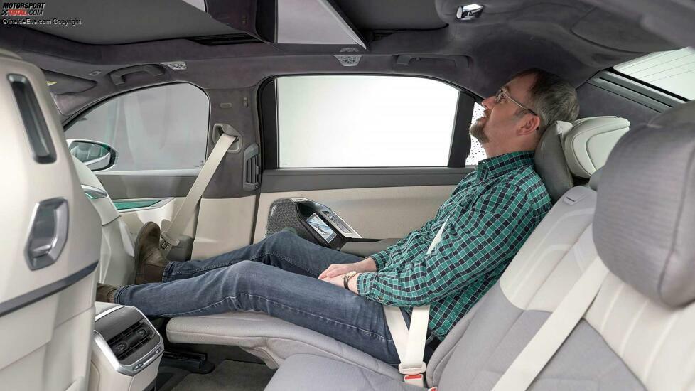 2022 BMW i7