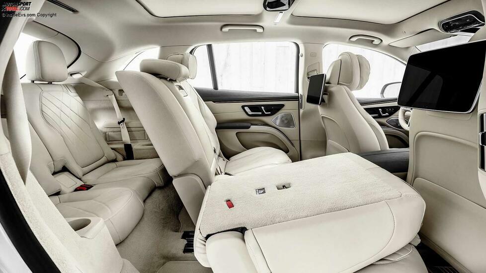 Mercedes EQS SUV