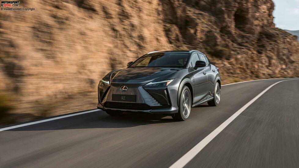 Lexus RZ 450e (2022)