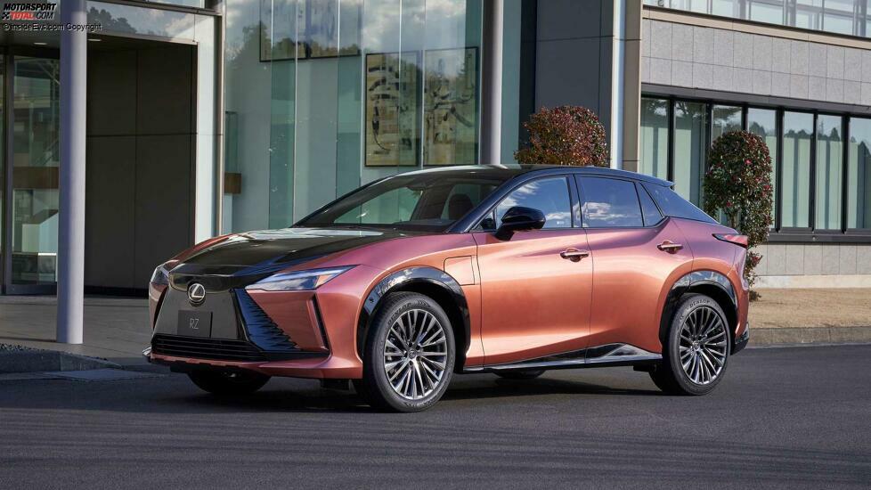 Lexus RZ 450e (2022)