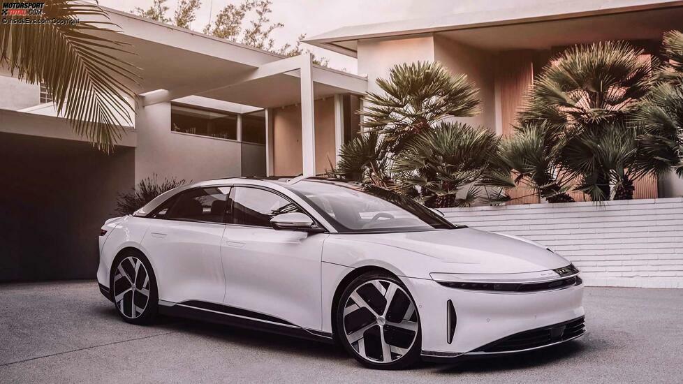 Lucid Air (2022)