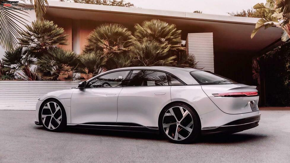 Lucid Air (2022)