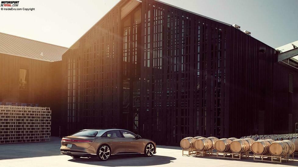 Lucid Air (2022)
