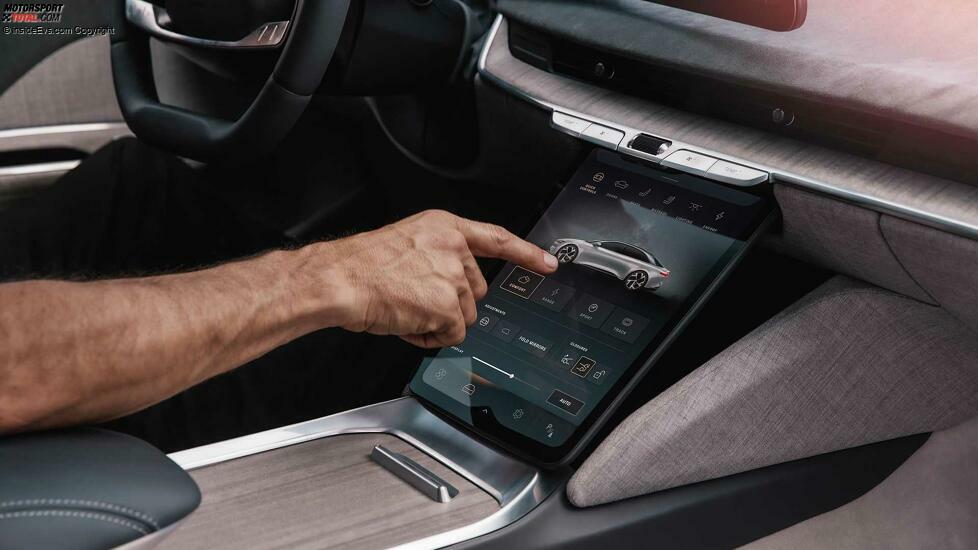 Lucid Air (2022)