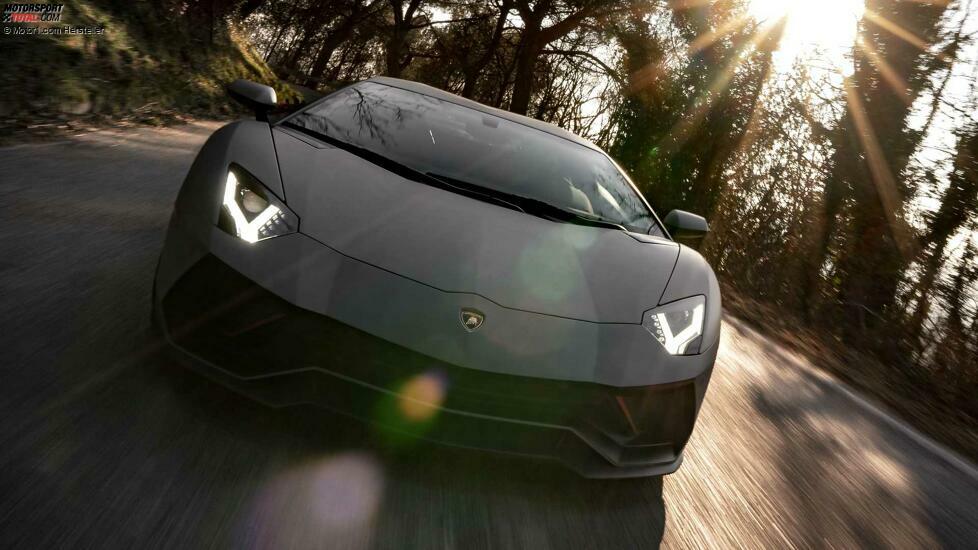 Lamborghini Aventador Ultimae (2022)