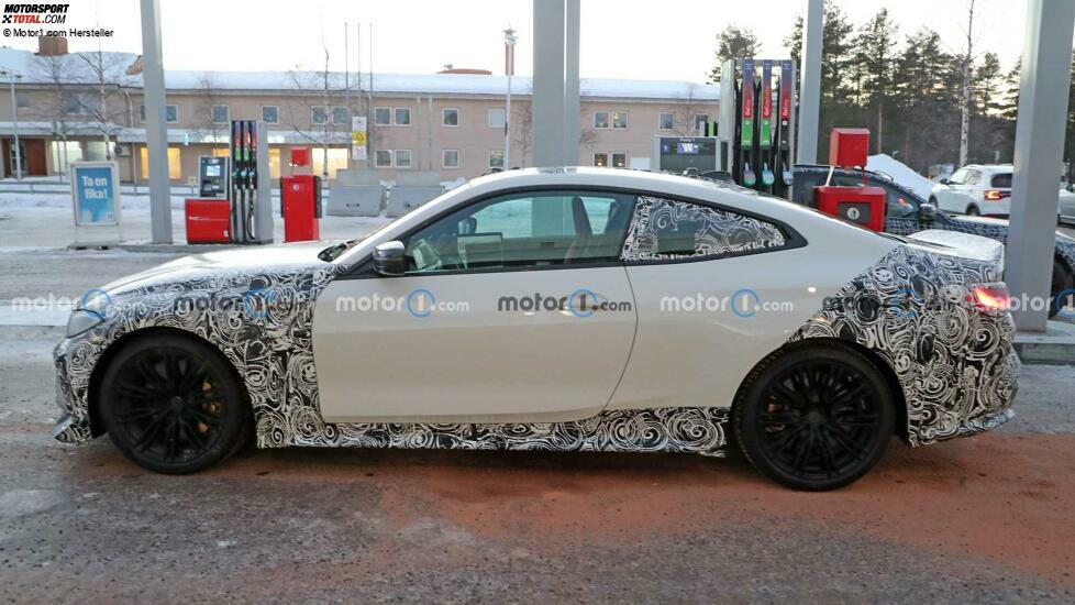2023 BMW M4 CSL Frontansicht-Spionage-Foto