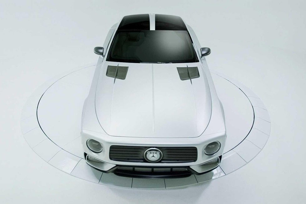 West Coast Customs hat das Einzelstück mit Bären-Logo gebaut ...
