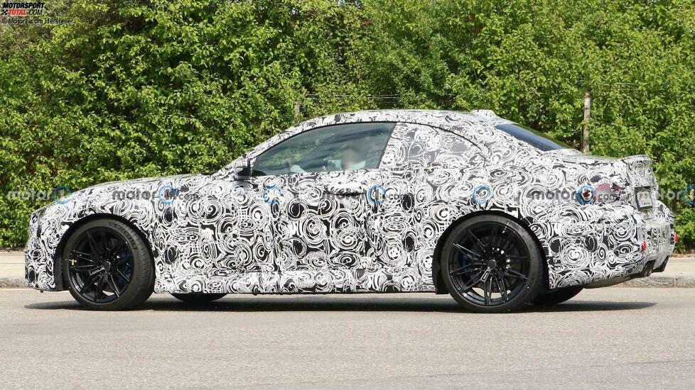 Neue 2023 BMW M2 Spionage-Aufnahmen