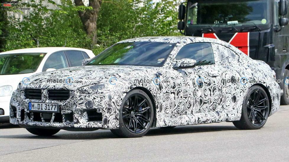 Neue 2023 BMW M2 Spionage-Aufnahmen