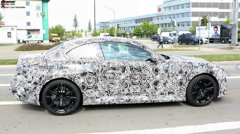 Neue 2023 BMW M2 Spionage-Aufnahmen