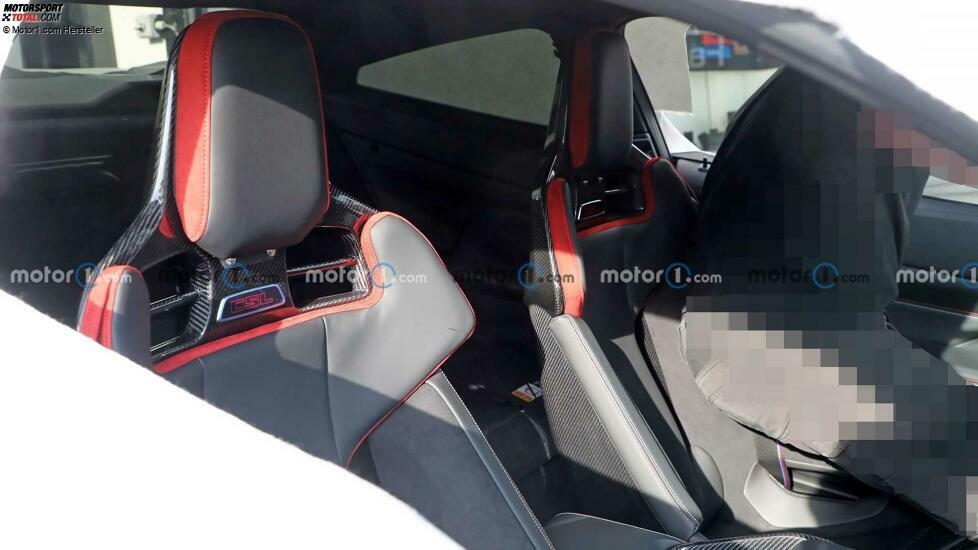 BMW M4 CSL (2022) neue Erlkönigbilder plus Cockpit