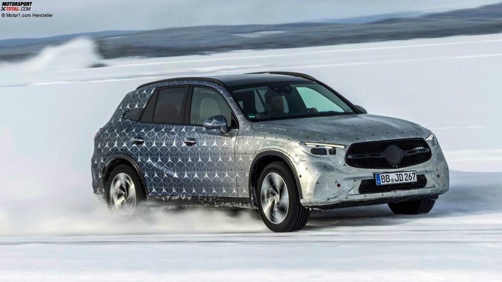 Mercedes GLC (2022) als Prototyp bei der Wintererprobung