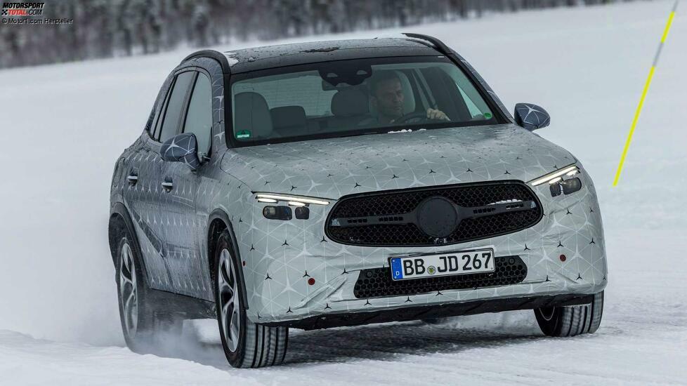 Mercedes GLC (2022) als Prototyp bei der Wintererprobung