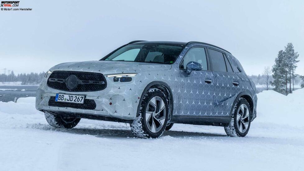 Mercedes GLC (2022) als Prototyp bei der Wintererprobung