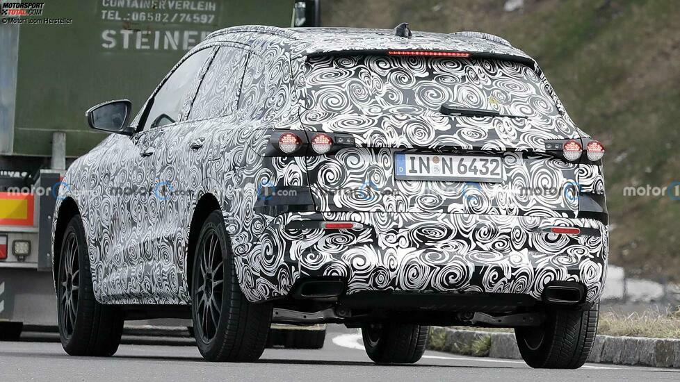 Audi Q5 (2023) auf neuen Erlkönigbildern