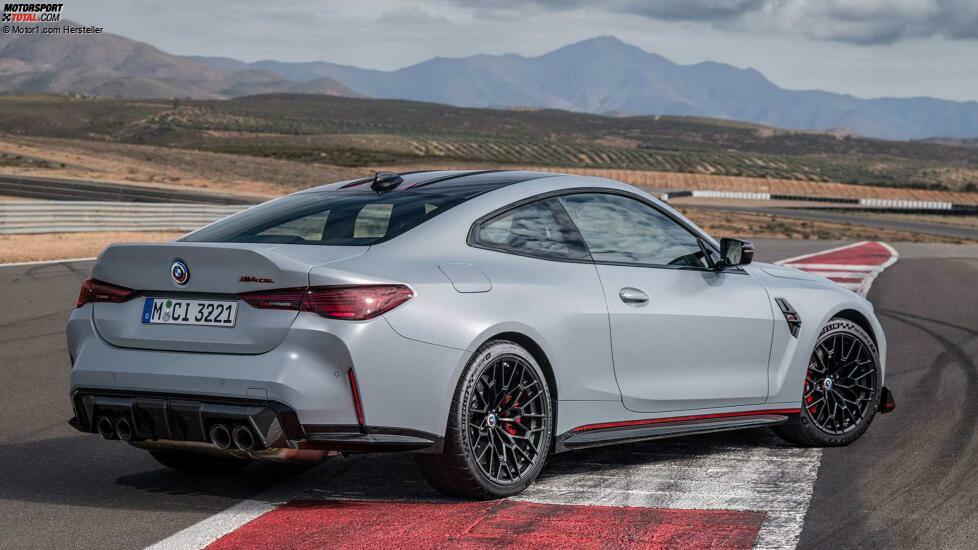 2022 BMW M4 CSL