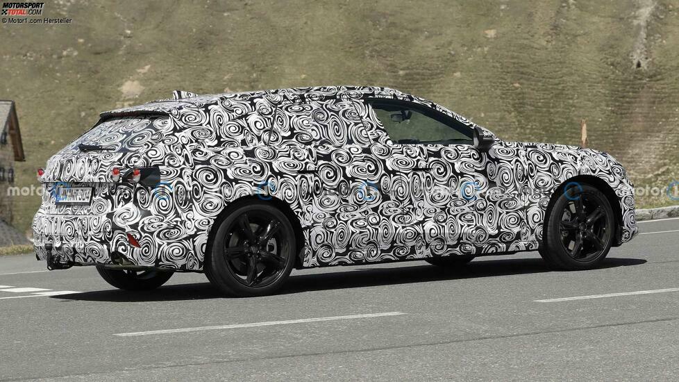 Audi A4 Avant (2023) als Erlkönig