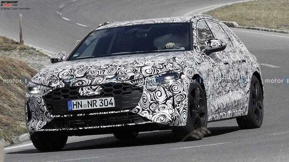Audi A4 Avant (2023) als Erlkönig