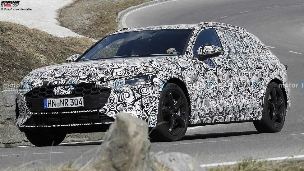 Audi A4 Avant (2023) als Erlkönig