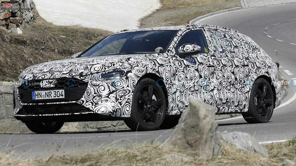 Audi A4 Avant (2023) als Erlkönig