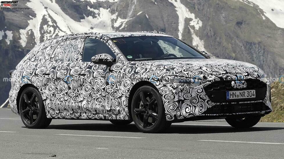 Audi A4 Avant (2023) als Erlkönig