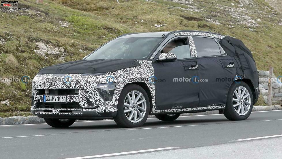 Hyundai Kona (2023) auf neuen Erlkönigfotos