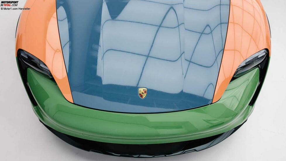 Porsche Taycan 4 Cross Turismo Kunstauto von Sean Wotherspoon Hood