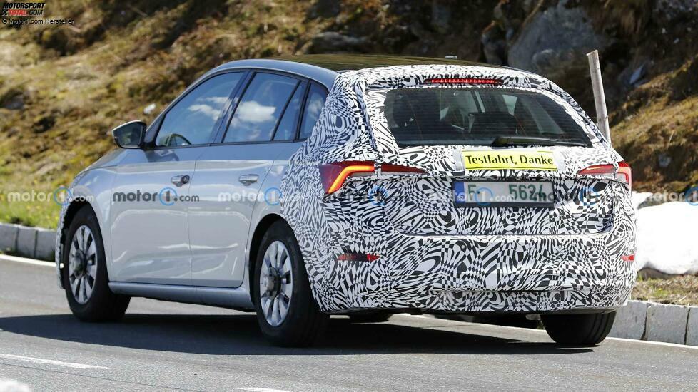 Skoda Scala (2023) mit Facelift als Erlkönig