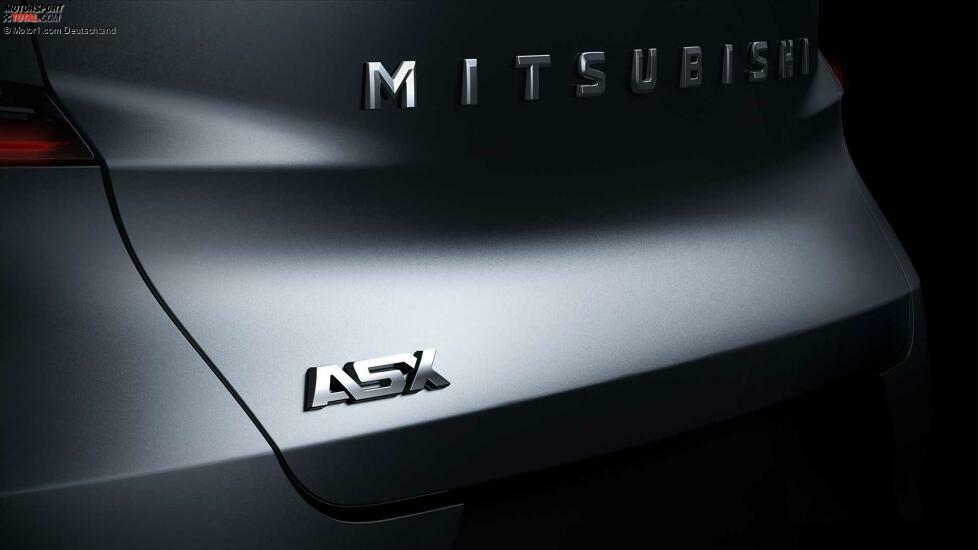 Mitsubishi ASX (2023): Marken- und Modellschriftzug am Heck