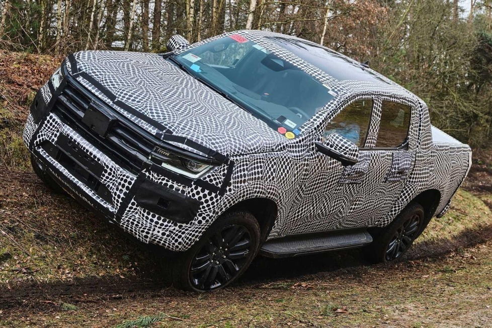 Der auf dem Ford Ranger basierende Pick-up soll im Juli weltweit vorgestellt werden