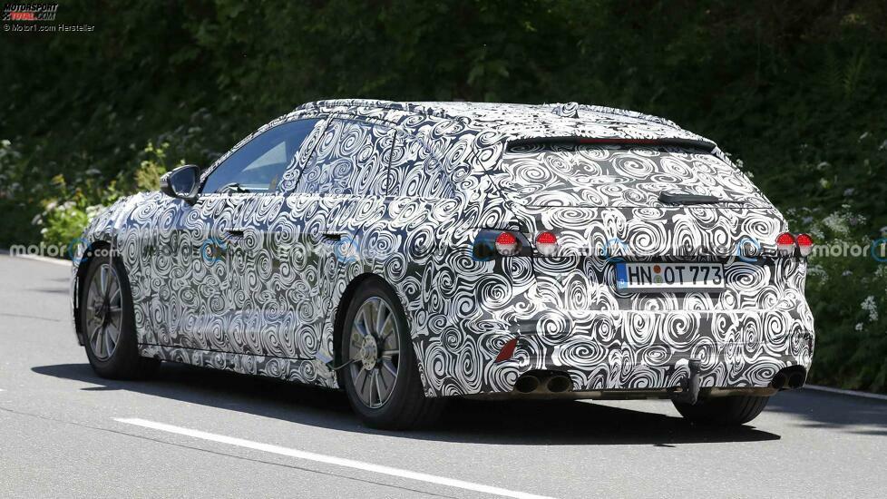 Audi S4 (2023) auf ersten Erlkönigbildern