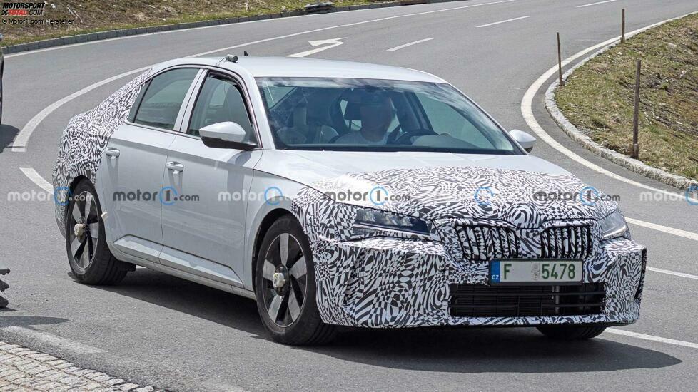 Neuer Skoda Superb (2023) als 