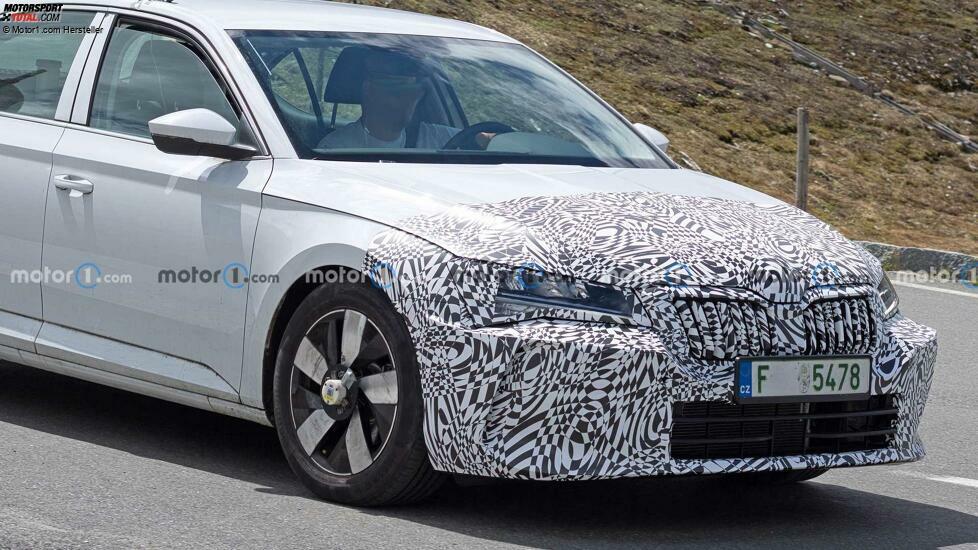 Neuer Skoda Superb (2023) als 