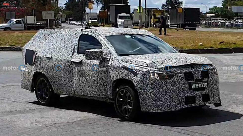 Fiat Fastback (2023) als Erlkönig