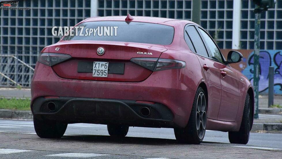 Alfa Romeo Giulia Facelift Spy Shots