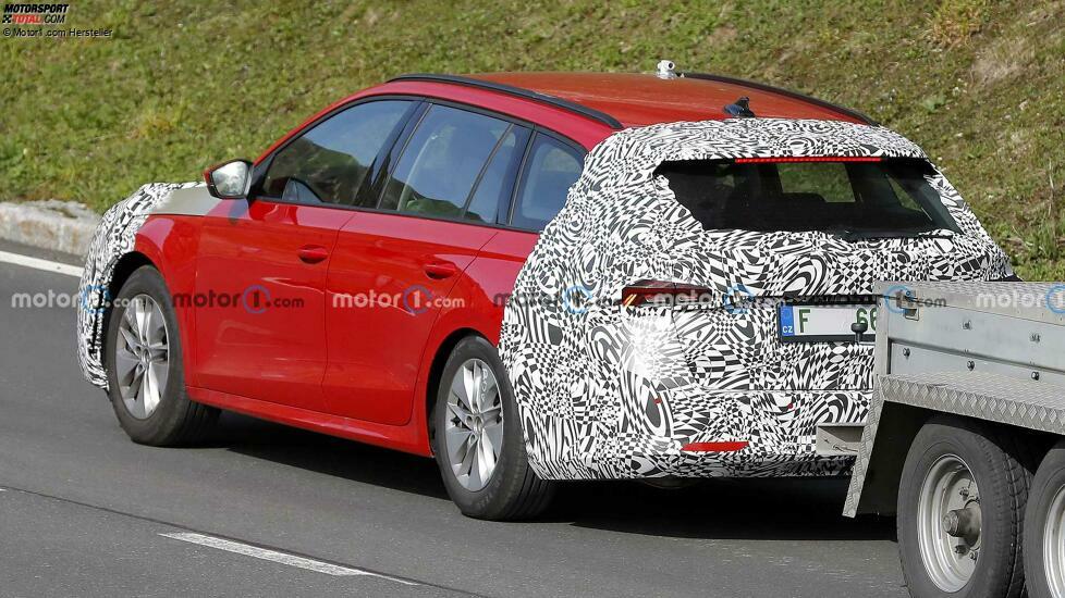 Skoda Octavia Facelift (2023) erstmals als Erlkönig