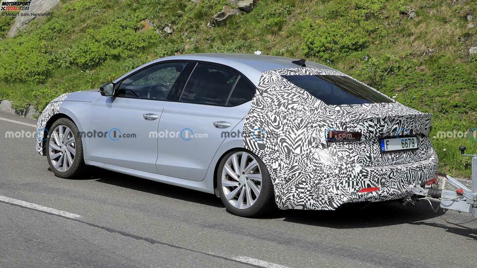 Skoda Octavia Facelift (2023) erstmals als Erlkönig