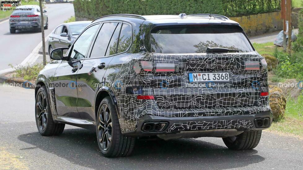 BMW X5 M60i LCI als Erlkönig erwischt