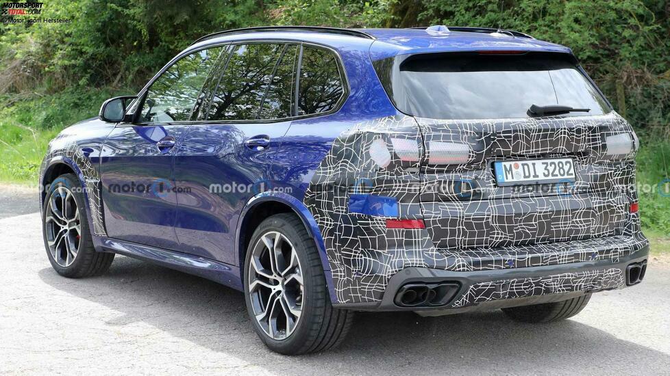 BMW X5 M60i LCI als Erlkönig erwischt