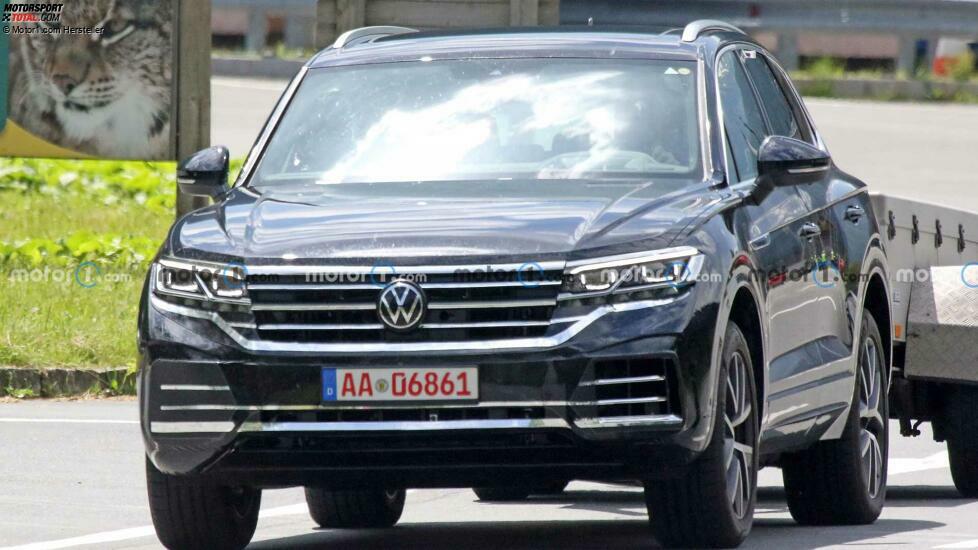 Volkswagen Touareg Facelift auf neuen Erlkönigfotos