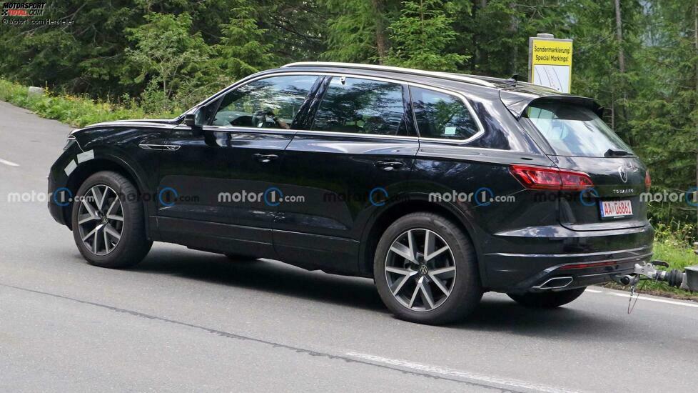 Volkswagen Touareg Facelift auf neuen Erlkönigfotos