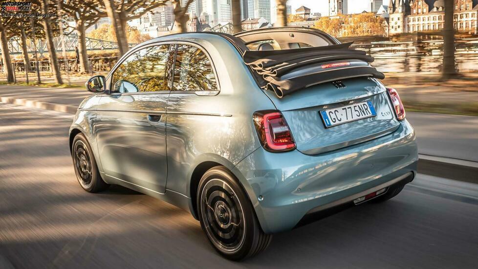 Fiat 500 Elektro Cabrio (2022) im Test