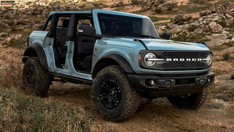 2021 Ford Bronco Four-Door with no doors