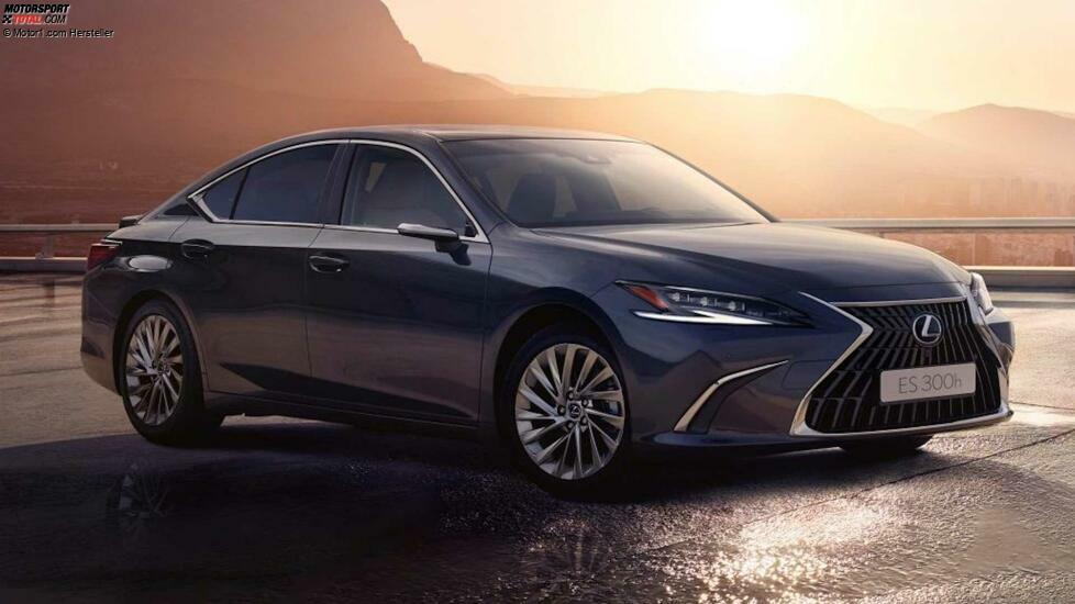 Lexus ES (2023)